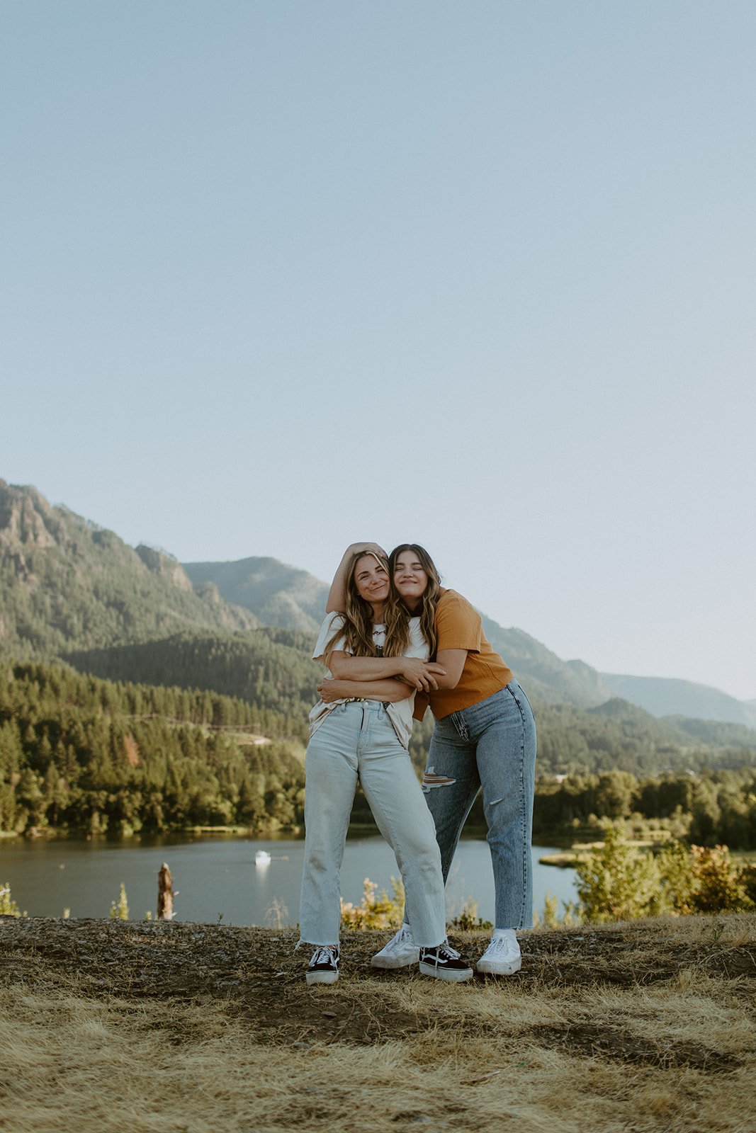 Meet the creative duo behind Hey Thriver - Devin and Shay